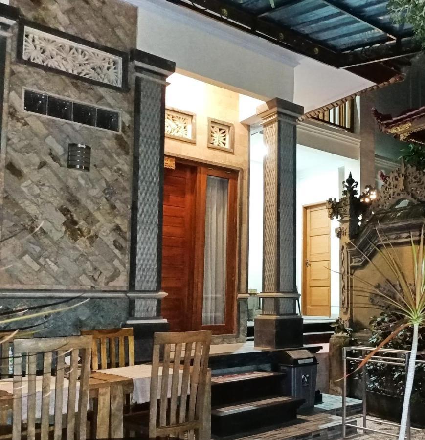 Green Palace Homestay Batununggul Exterior foto